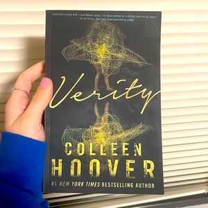 Verity by Colleen Hoover